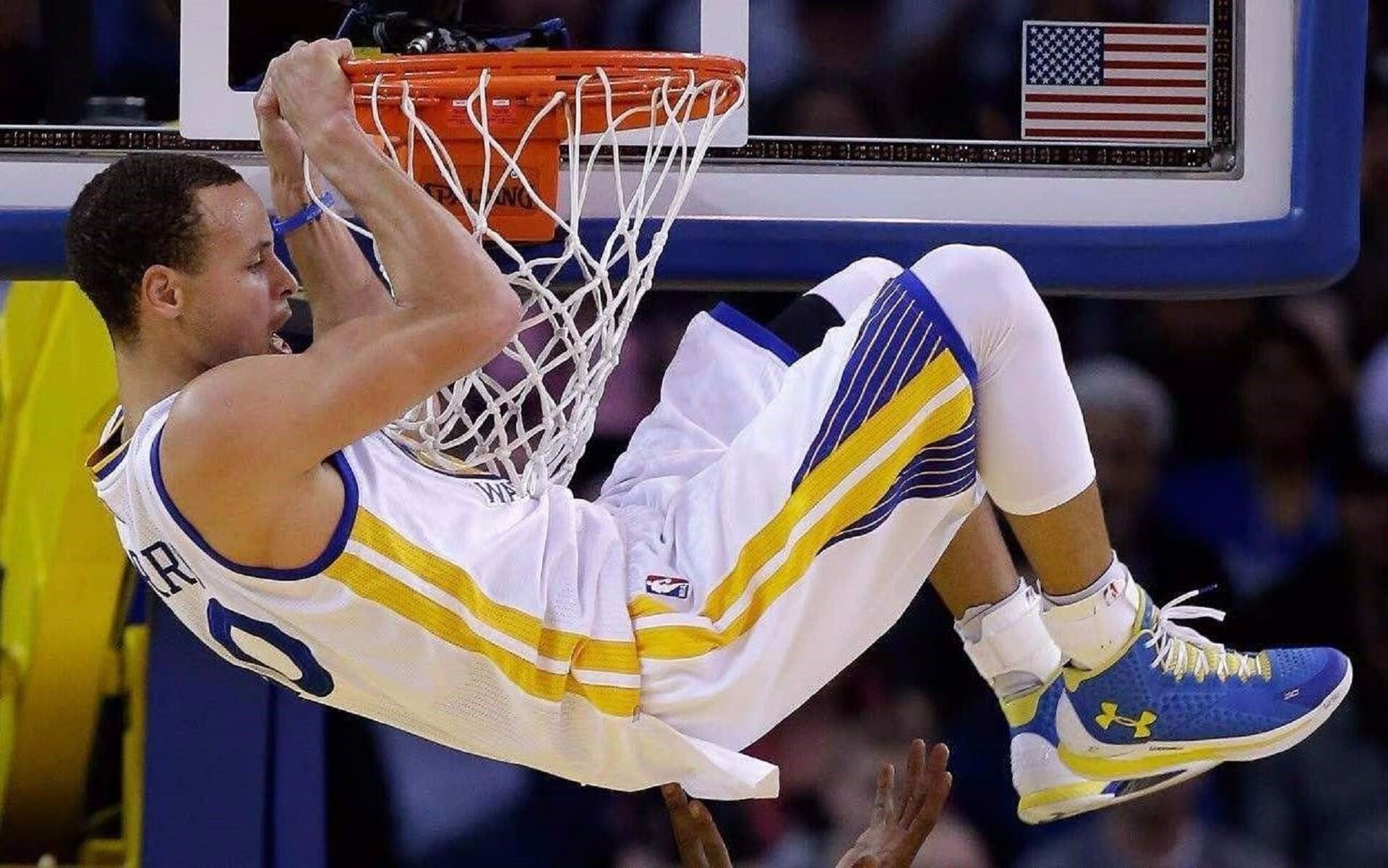 NBA总决赛伤退细节，英雄悲壮背后的联盟隐忧